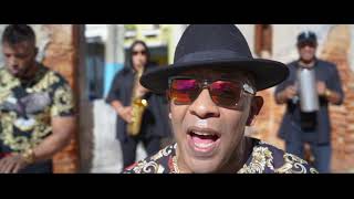 No se puede vivir sin un amor Lyrics English Translation