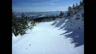 preview picture of video 'Snowboarders on Vermont slopes'