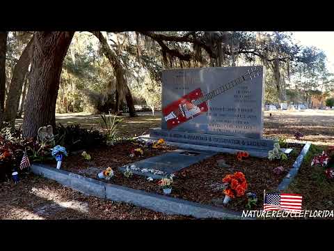 Grave Of Bo Diddley    Bronson Florida