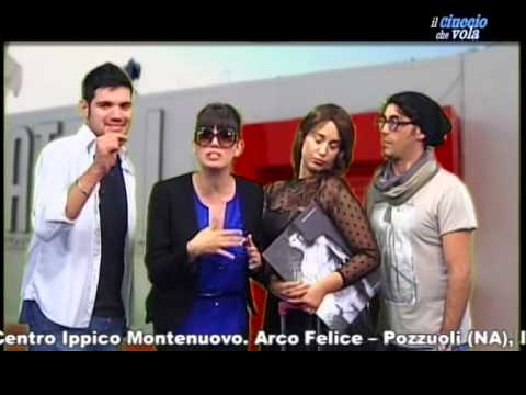 I NUOVI RAGAZZI DEL GF - IL CIUCCIO CHE VOLA puntata 19/12/13