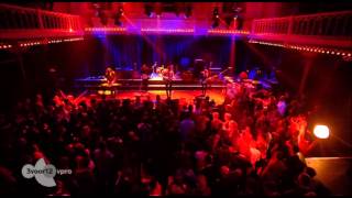 De Staat - Devil&#39;s Blood live op Song van het Jaar 2013