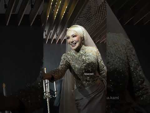 Erra Fazira Ajak Siti Nurhaliza & Isteri Yusof Haslam Menari