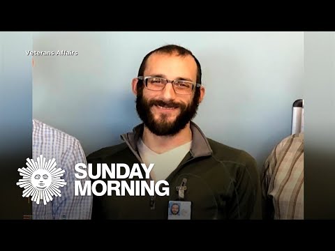 Alex Pretti's parents say administration's claims about their son are "sickening"