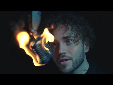 BLUEYES - "SYMPATHIZE" (OFFICIAL MUSIC VIDEO)