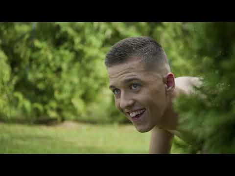 Trio Fakini obožujejo velike melone.