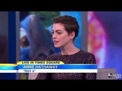 download lagu mp3 mp4 Anne Hathaway Eyeglasses, download lagu Anne Hathaway Eyeglasses gratis, unduh video klip Anne Hathaway Eyeglasses