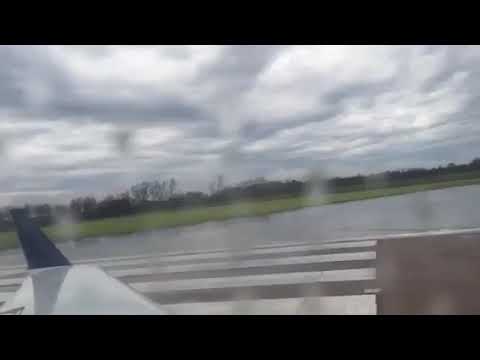 Decolagem do CRJ-200 de Alexandria LA