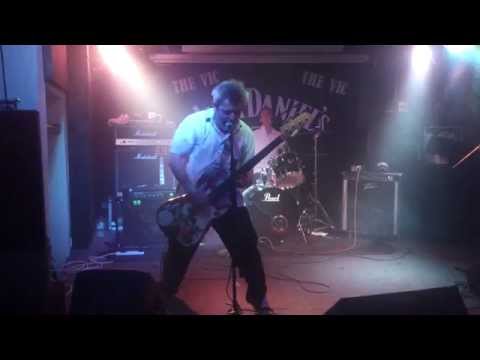 2 Sick Monkeys ~ Live It Up/Lost My Head ~ The Victoria Swindon ~ 19/02/14