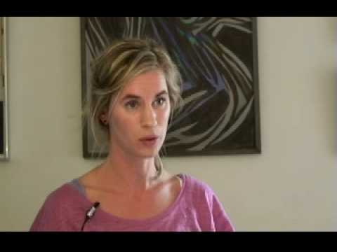 Psykologen Titti Holmer berättar om sin bok Lycka nu