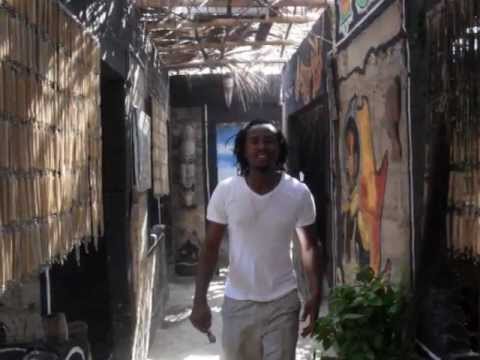 Tonnero  Ft  T. Folder & Maliaka  -  Happy Yourself    AZONTO 2012