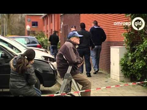 Nieuws 13.00 uur 17 april 2013