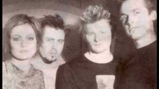 the superjesus - Hanging On The Telephone live (blondie cover) POW 2004