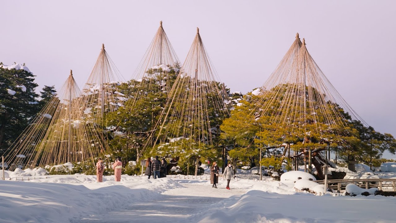 金沢市「兼六園」幻想的な雪吊りと冬の絶景Vlog