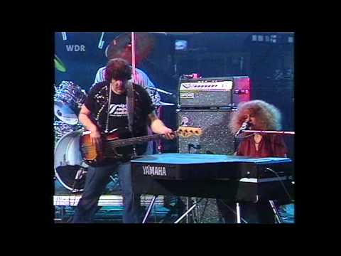 Tim Curry - Bio's Bahnhof 1979 - Right On The Money - Great Quality!