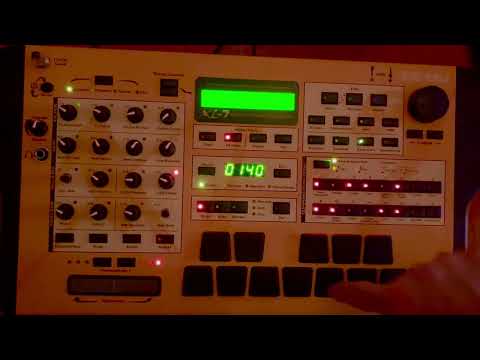 E-MU Systems XL-7 Command Station 128-Voice Synthesizer 2001 - Yellow / Black image 10