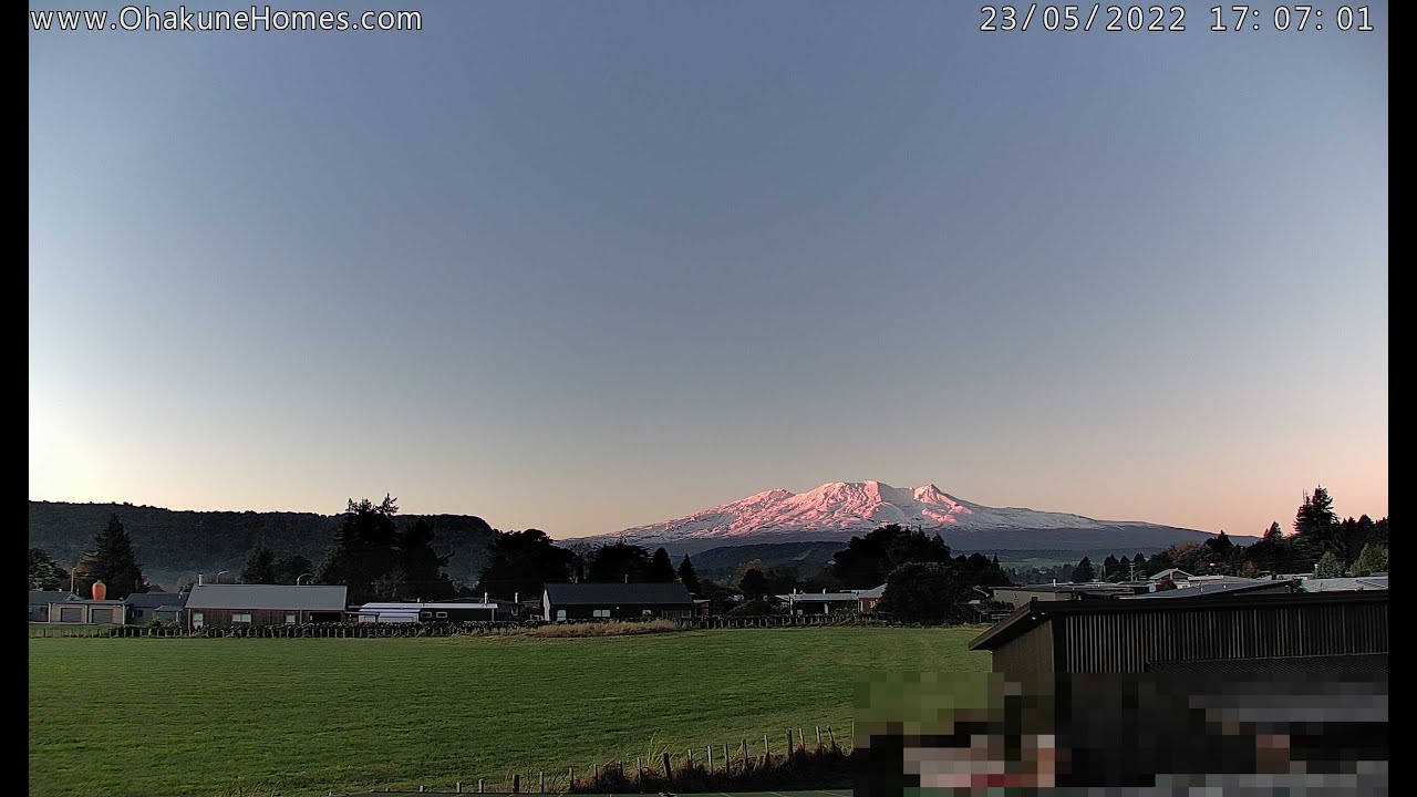 Live webcam view of Mt Ruapehu Volcano from Ohakune