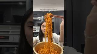 Download lagu EATING INSTANT NOODLES EVERYDAY 🍜 #ramyeon #ramen #ramyun #buldak #buldakramen #koreanfood mp3