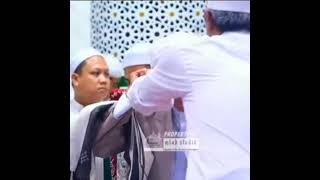 Download lagu MASYA ALLAH, Abah Guru Muadz seketika wajahnya menjadi seperti abah Guru Sekumpul mp3