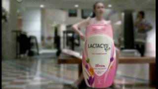 Download lagu Arumi Bachsin cf. - Lactacyd Teen mp3