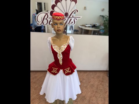 Stage costume F 0530 - video 2
