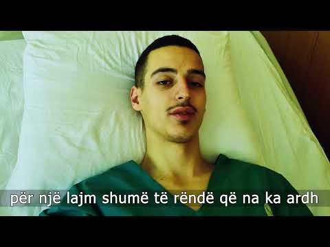 Mesazhi trondites qe i erdhi Elvisit: Po me vdes nipi eshte 18 vjet!