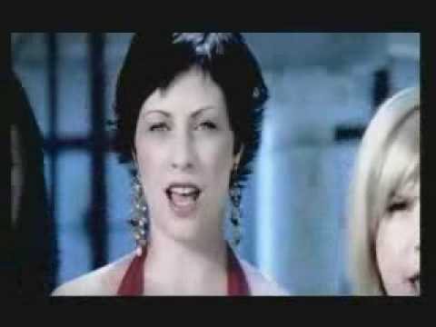 Alenka Godec in Perpetum Jazille - Mesto Sanj