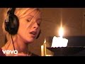 Christina Aguilera - The Christmas Song (Chestnuts ...