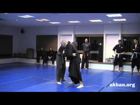How to get out of clinch situations with 3 Ninjutsu throws - Ninjutsu training, AKBAN