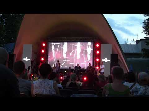 Jarek Tucki "Kochaj rock'n rolla"(z rep.Rafała Rzeźnikiewicza)