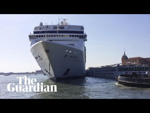 Watch This Cruise Ship Crash Into A Dock In Venice
