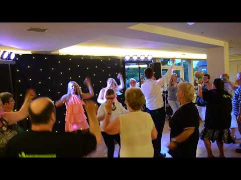 Bart Anneessens Cops - Ik zou willen vliegen @Casy