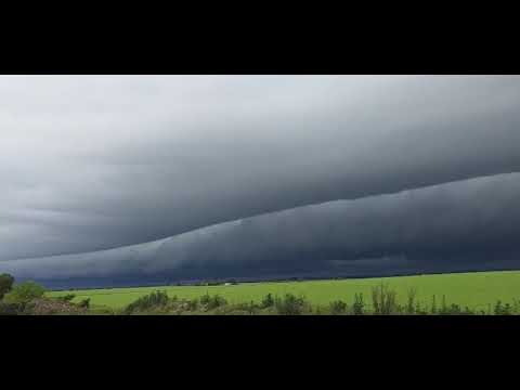 Gran frente de tormenta en Coronel Bogado, Santa Fe.🎥 7/10/26 #tormenta #vientos 