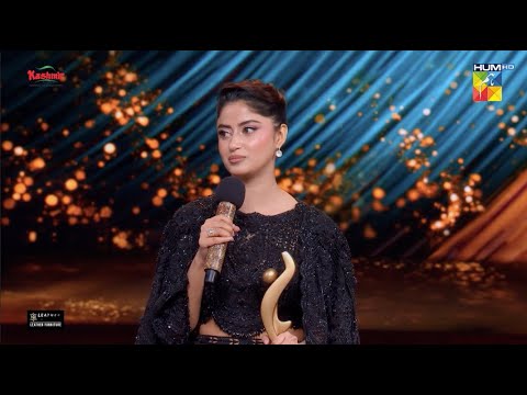 Best Actor Female Goes To ?? Any Guess ? - Kashmir 10th HUM Awards - Hum TV