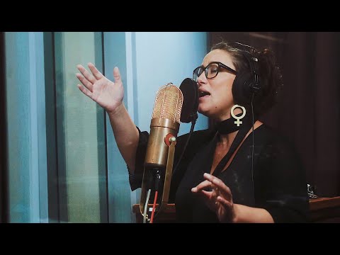 Lisa Nilsson - 100 (Officiell Video) - Så Mycket Bättre 2020