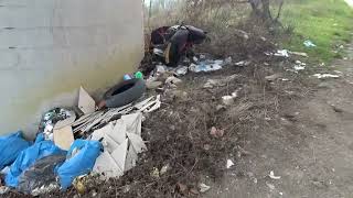 l-incivilta-sotto-il-viadotto-ad-ariano