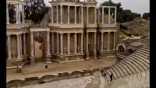 preview picture of video 'Teatro y Anfiteatro Romanos - Mérida, Extremadura'