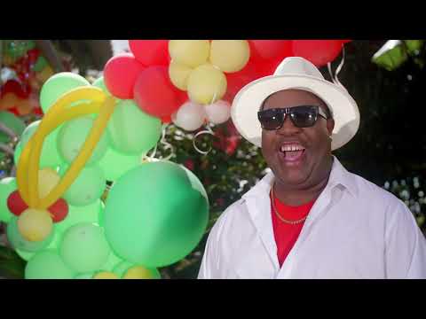 KAZANWEL & Jean Marc FERDINAND   PAPA NOEL AN MWEN. (CLIP OFFICIEL)