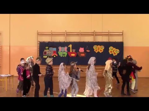 Tuwimowo - inscenizacja szkolna w Woli Kamockiej