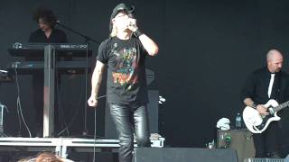 Living In China -- Men Without Hats live