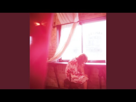 ドラァグクイーンのキャンディ・クラッシュは常に「キラキラの緊急食糧」を必要としている