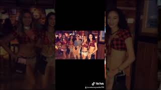 Hooters and twin peaks