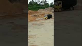 Download lagu truk Kalimantan knalpot blong #shorts #youtubeshorts mp3 Download lagu truk Kalimantan knalpot blong #shorts #youtubeshorts mp3