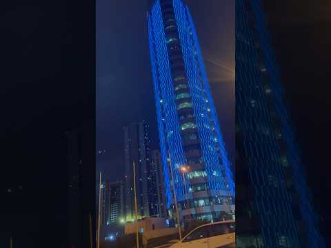 Centro da cidade do Bahrein próximo a stc towar#ytstudio #shortvideos #travel #البحرين #tourist #photooftheday