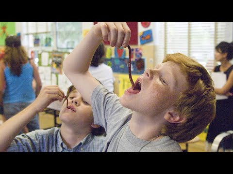 How to Eat Fried Worms | Full Movie Review & Story Analysis | Luke Benward, Hallie Eisenberg