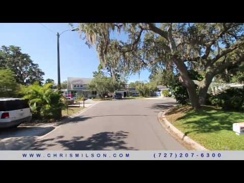 Colonial Village Neighborhood in Dunedin