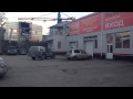 Форд с развалившимся ступичным заезжает на СТО "Реактор" в Омске 