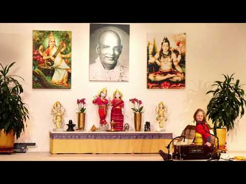 Satsang - Kirtan, Mantra und Arati mit Darshini - Yoga Vidya Ashram Live, 23.11.2021, 7:00 Uhr
