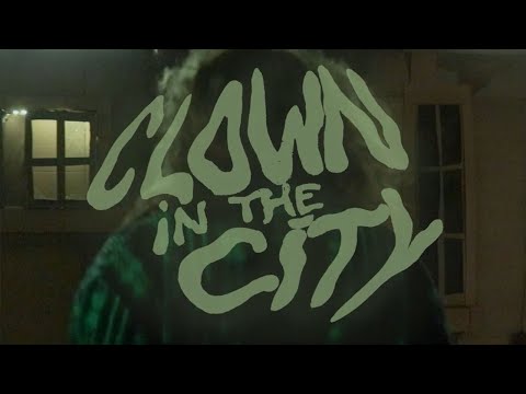 CLOWN IN THE CITY - Dylan Dognon (Clip officiel)