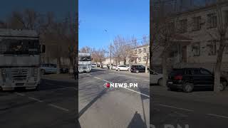 У Миколаєві зіткнулися три автомобілі: фургон перекинувся, один постраждалий