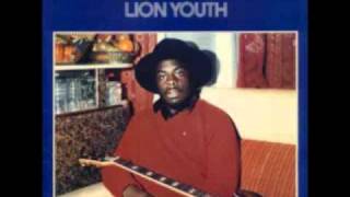 Lion Youth - Chant Ina Dance